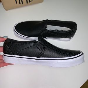 “ Perf leather” slip on vans// women’s